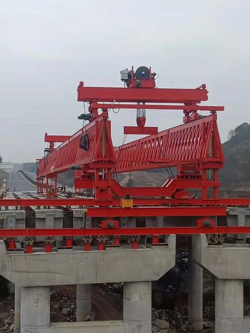 河南济源单梁式架桥机厂家 单梁式架桥机整机横移功能的设计逻辑与工程应用解析