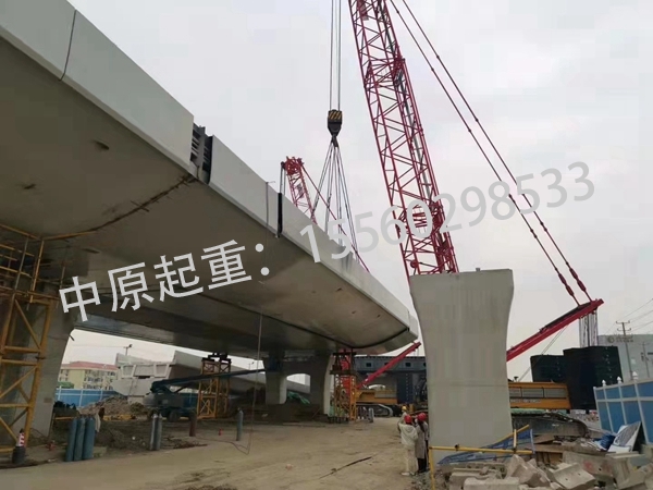 钢箱梁架设