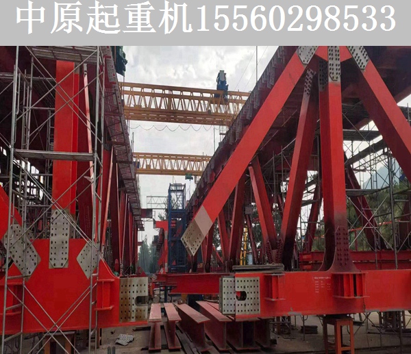 钢箱梁侧面